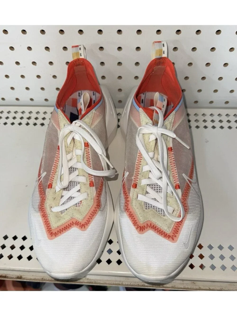 Nike Vista Lite SE Womens Athletic Shoes Sneakers Size 10 White Orange Blue